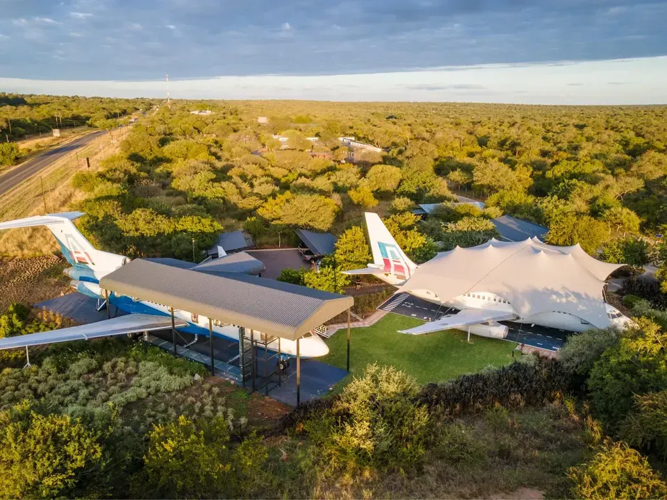 Aerotel from above: two converted aircraft in the bush